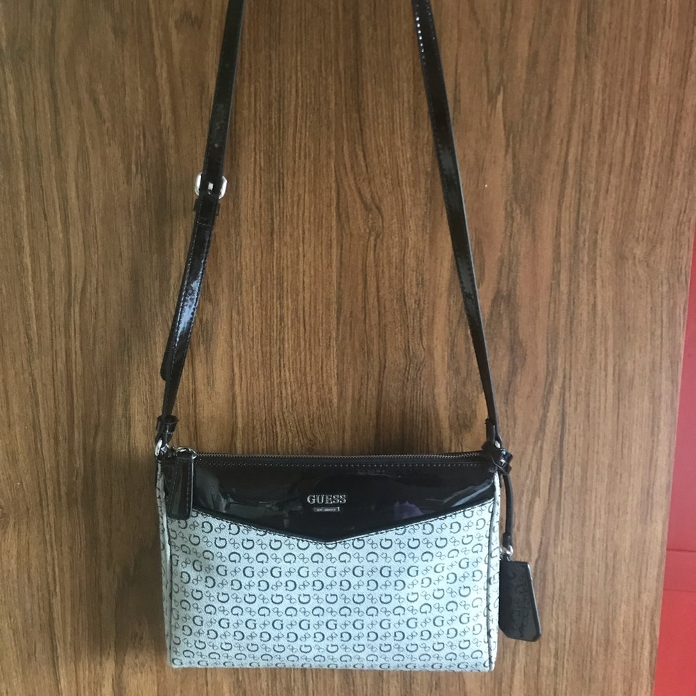 Guess crossbody bag